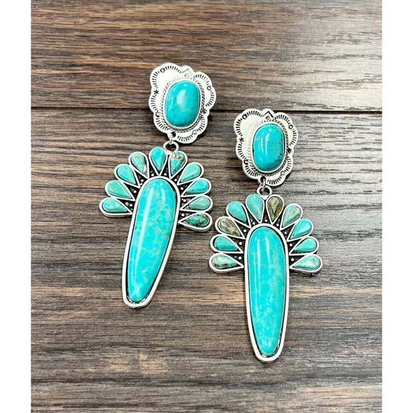 Navajo Turquoise Post Earrings, Big Bold Style, Boho Southwestern Stud Earring, - Picture 4 of 8